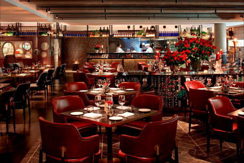 QT Melbourne - Accommodation VIC 1