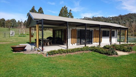 Riverdowns - Accommodation VIC 8