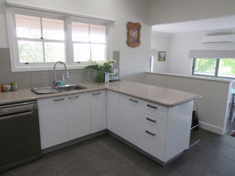 Valley View Cottage - Accommodation VIC 1