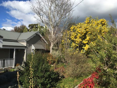 Valley View Cottage - Accommodation VIC 4