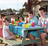 Warrnambool Holiday Park and Motel - Accommodation VIC