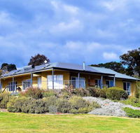Wild Dog Rise - Accommodation VIC