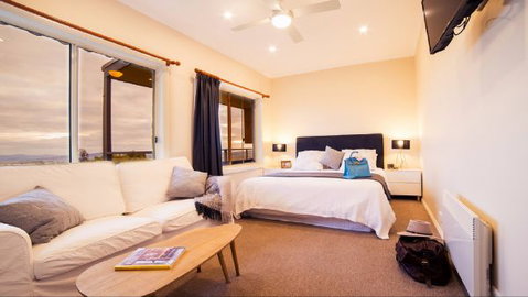 Wild Dog Rise - Accommodation VIC 5