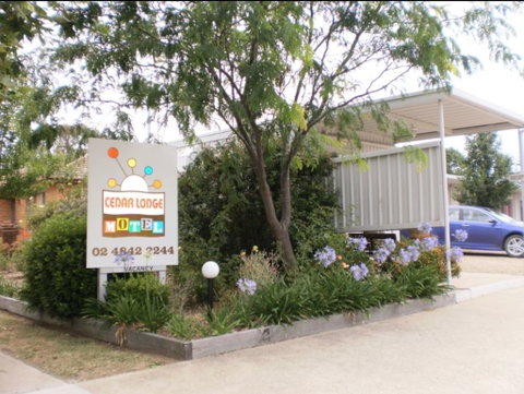 Cedar Lodge Motel - Accommodation VIC 0