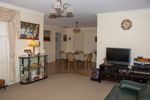 Chrissie's Palace - Accommodation VIC 5