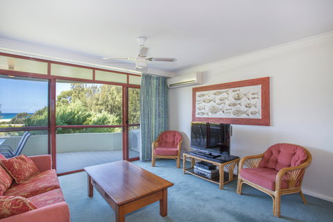 Fathoms 6 - Accommodation VIC 1