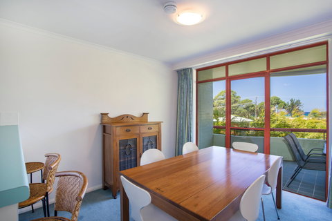 Fathoms 6 - Accommodation VIC 4