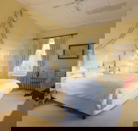 Faversham House - Accommodation VIC