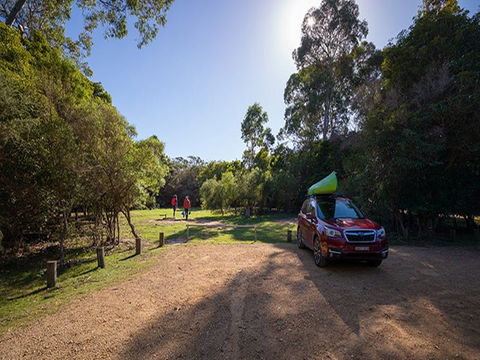 Hobart Beach Campground - Accommodation VIC 3