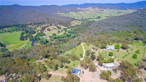 Howqua Valley Views - Accommodation VIC 2