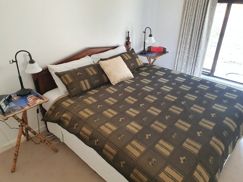 Huntly Lodge - Accommodation VIC 2