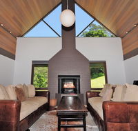 Yeola - Accommodation VIC