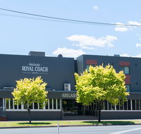 Adelaide Royal Coach - Accommodation VIC