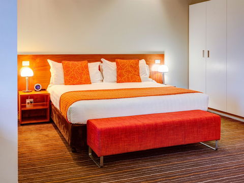 Mantra Charles Hotel - Accommodation VIC 4