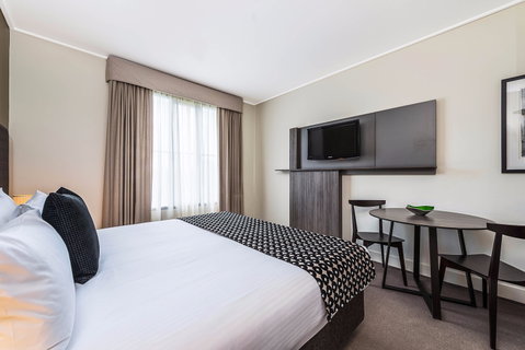 Mantra On Jolimont - Accommodation VIC 2