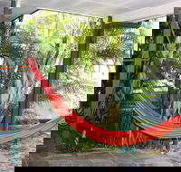 Pippies Beachhouse - Accommodation VIC