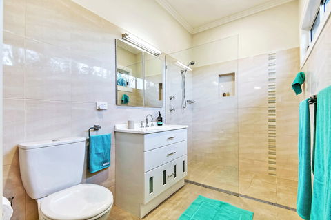PJ's Hideaway - Accommodation VIC 7