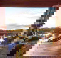 The Frames - Luxury Riverland Accommodation - Accommodation VIC