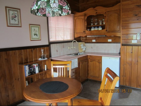 Willowlake Cottages - Accommodation VIC 6