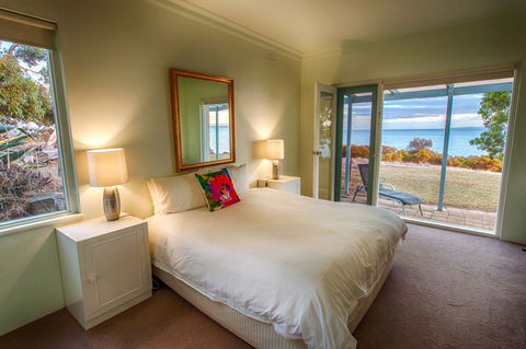 Antechamber Bay Retreats - Accommodation VIC 0