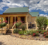 Autumn Affair Cottage 7 - Accommodation VIC