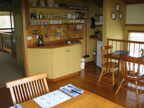 Blossoms Bed And Breakfast - Accommodation VIC 4
