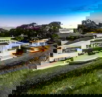 Byron's Brae - Accommodation VIC