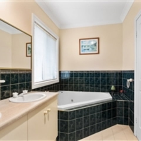 Century 21 SouthCoast: Hayman - Accommodation VIC 7