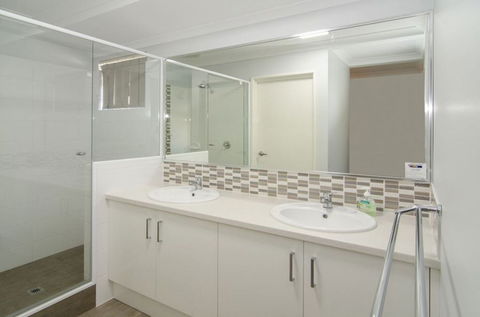 Fairway Isle - Accommodation VIC 7