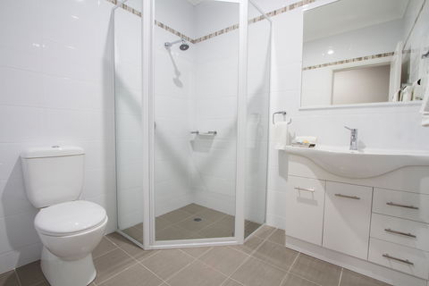 Harvest Lodge - Accommodation VIC 3