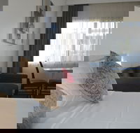 Karinga Motel SureStay Hotel by Best Western - Accommodation VIC