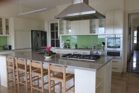 L'Oliveraie - Accommodation VIC 4