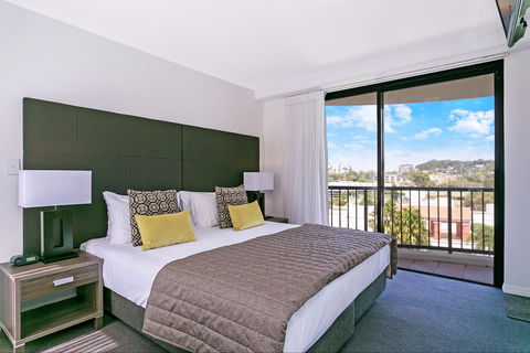 Mantra Coolangatta Beach - Accommodation VIC 2