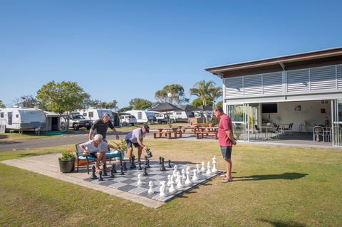 Maroochydore Beach Holiday Park - Accommodation VIC 4