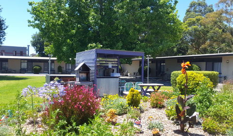 Meeniyan Motel And Bike Hire - Accommodation VIC 7