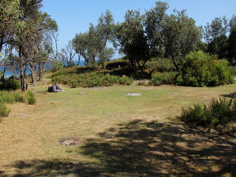 Middle Beach Campground - Accommodation VIC 0