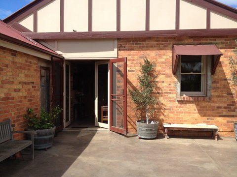 Pierrepoint Wines Bed & Breakfast - Accommodation VIC 5