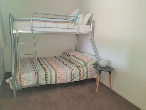 Sunset Sippers - Accommodation VIC 6