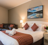 The Bowen Inn - Accommodation VIC