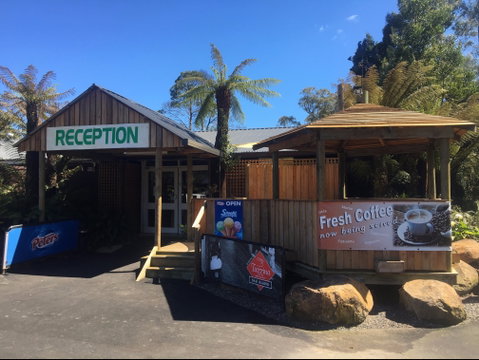 Tullah Lakeside Lodge - Accommodation VIC 0