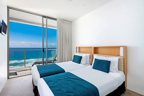 ULTIQA Air On Broadbeach - Accommodation VIC 8