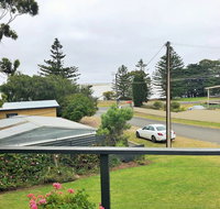 3 Madsen - Accommodation VIC