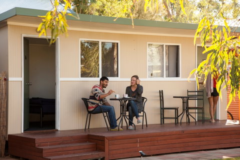 Alice Lodge Backpackers - Accommodation VIC 0