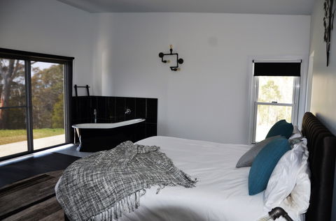 Hickory Moon - Accommodation VIC 0