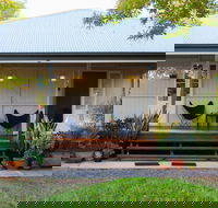 Kenilworth Cottage Barcaldine - Accommodation VIC