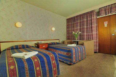 Olympia Motel - Accommodation VIC 0