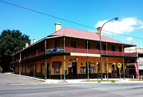 Royal Mail Hotel Braidwood - Accommodation VIC 0