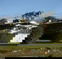 Talbingo Country Club - Accommodation VIC