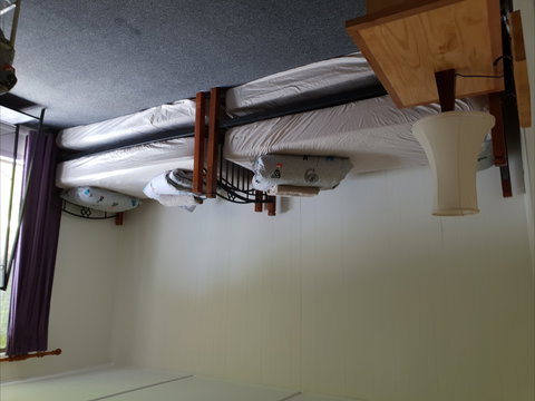 Tullah HideAway - Lakeside & Mountain Views - Accommodation VIC 2