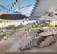 Views on Court - Accommodation VIC